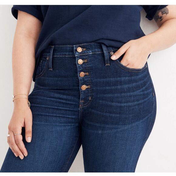 Madewell 9" Mid-Rise Skinny Jeans in Hayes Wash Button-Front‎ Edition size 33 - Picture 3 of 9